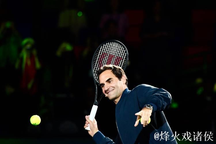 费德勒上海亮相见面会 携手云南网球少年共筑梦想 费德勒上海亮相见面会 携手云南网球少年共筑梦想