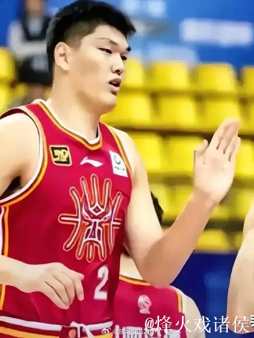 俱乐部杯-刘传兴22+12山西大胜福建 高登16分 俱乐部杯-刘传兴22+12山西大胜福建 高登16分